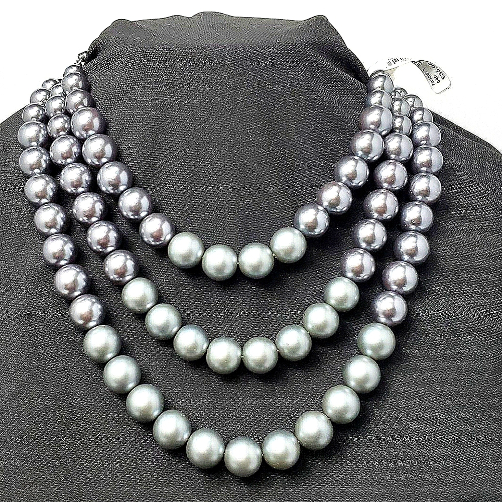 Laura Canada  gray 3 strand multi layer necklace